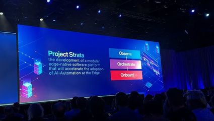 芯经济还是芯动力？英特尔以AI基础软件驱动未来新引擎